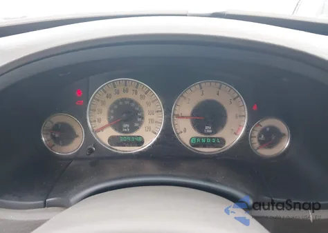 2001 Chrysler Town & Country Lxi z USA, uszkodzony, nr VIN 2C4GP54LX1R232155